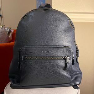 COACH: Men’s West Backpack Navy